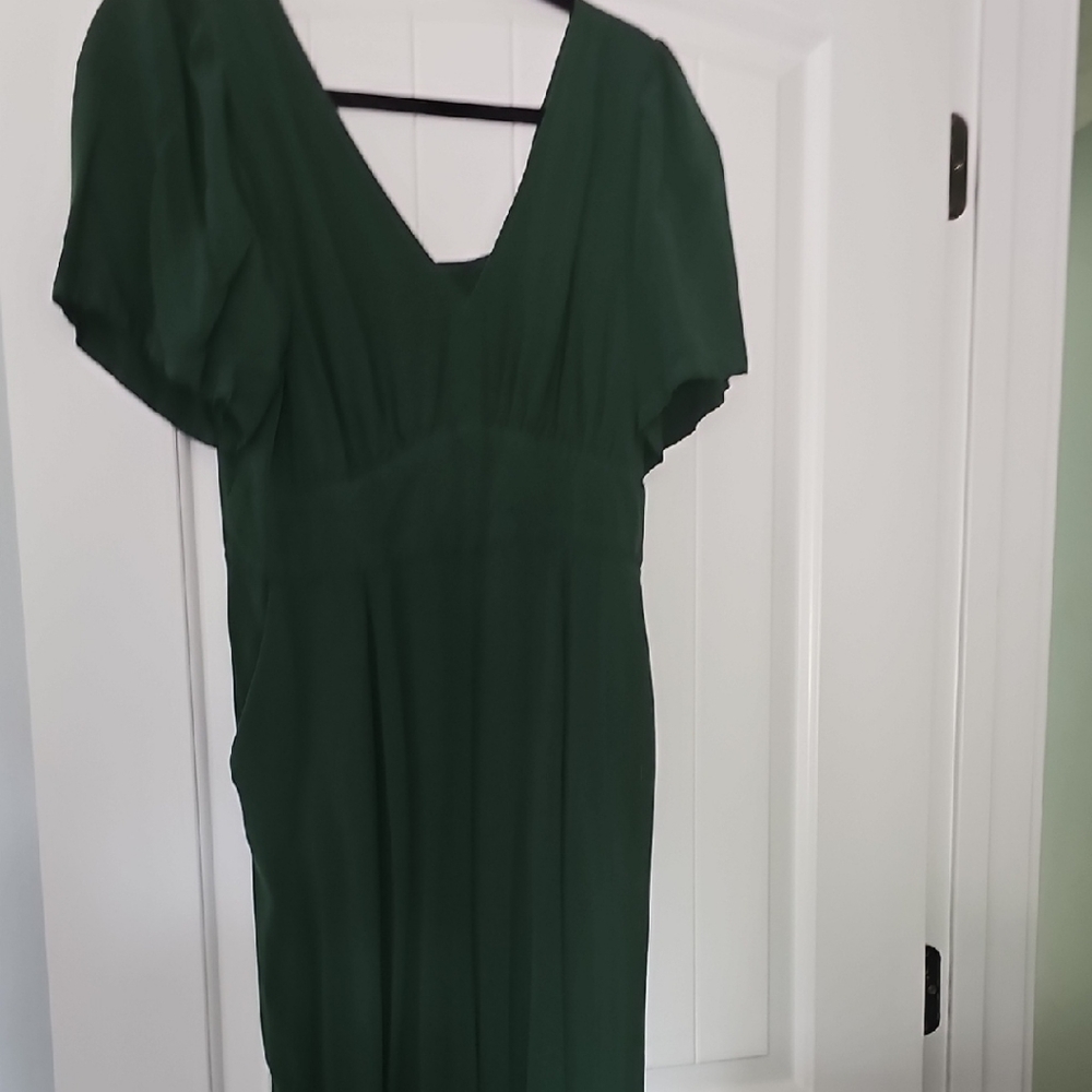 Old Navy Green V-Neck Dolman Sleeve Jumpsuit